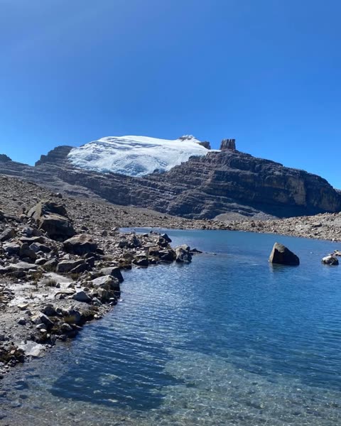Nevados del Cocuy · laguna glaciar